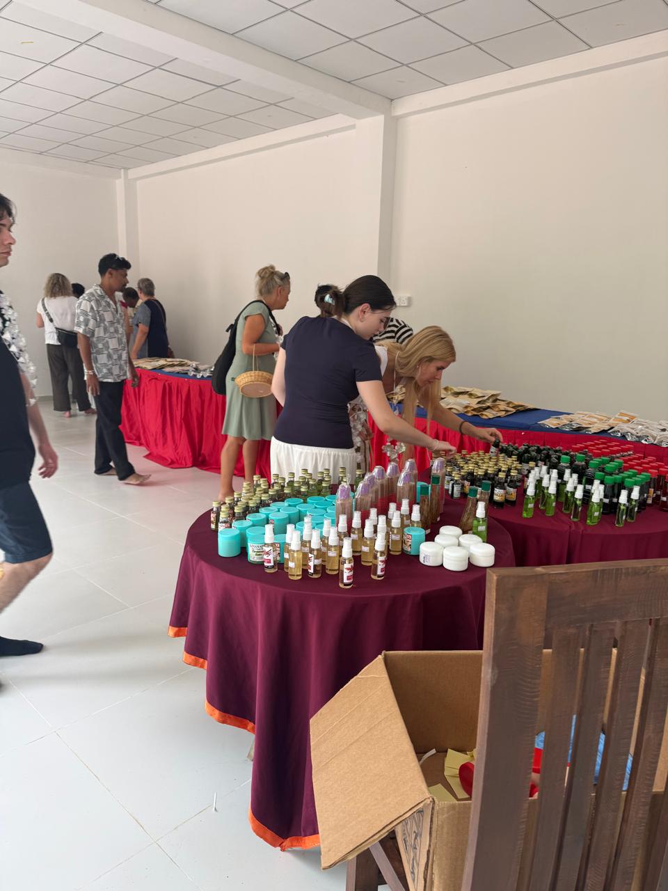 Showroom Shopping Experience
